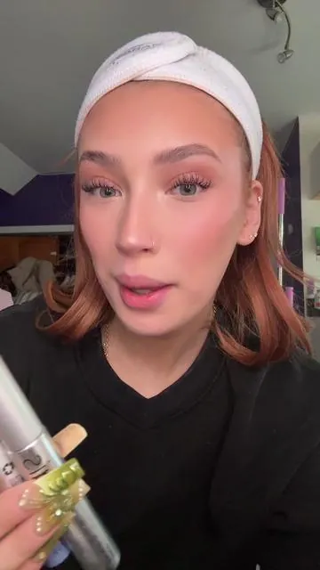 this eyelash serum really surprised me..  This is honestly one of my new favorites 🥰🥰#fyp #eyelashserum #lashserum #koreanskincare #epaislashserum #lashgrowth #eyelashes 