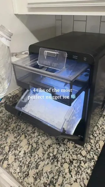Hands down the best and most beautiful nugget ice maker I have owned. 🥹💕🧊  #icemaker #euhomyicemaker #softice #nuggetice #nuggeticemaker #sonicice #icemachine #selfcleaning 