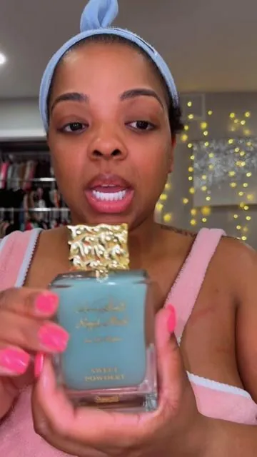 SMELLLS SOOOOOO GOOD!!! ❤️❤️❤️❤️❤️❤️❤️ #getitnow #sellout #fyp #shop #creatorsearchinsights #royalmusk #tiktokshop