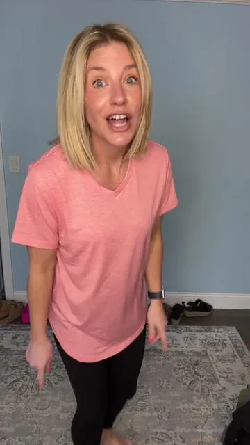 I love these T-shirts. Anything that covers my bum when I’m wearing leggings I’m all for. The color is gorgeous and the fabric is super soft. It is your every day T-shirt to wear with leggings or biker shorts. #tshirt ##moms##casualoutfits##tiktokshopcreatorpicks##tiktokshopspringglowup