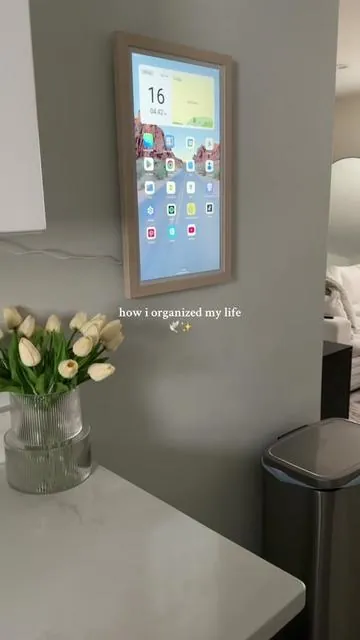 organized my whole life with this digital calendar  #kitchenfinds #homefinds #digitalcalendar #organizedlife #typea #gadgets #homefind #kitchengadgets #homegadgets #smarthome 