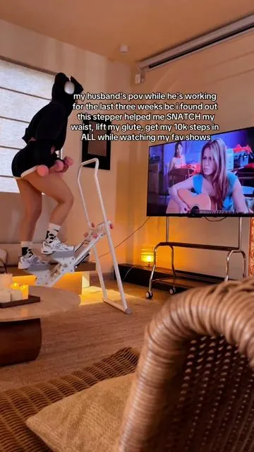 SIS!! I got this stair stepper ,fits perfectly in my room I’m obsessed😋 #gluteworkout #stairstepper #workout #stepper #stairmaster #stepperworkout #cardioworkout  #fitness #lowerbodyworkout  #homegym  #workoutmotivation #workoutforbeginners #tiktokmademebuyit  #ttsdelightnow #giftguide #ttslevelup #tiktokshoprestock #onetreehill #onetreehilledits #spingtok #fanttikday 
