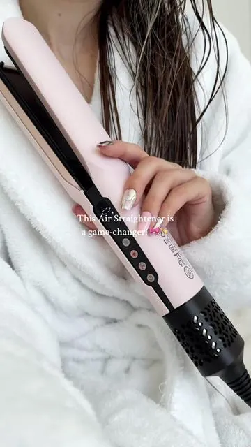 This is such a time saver! It leaves my hair so much sleeker than a regular straightener, without the damage. Totally worth it for anyone who uses a blow dryer every day! 🙌🏻 #HairGoals #SleekHair #HairCare  #HairTransformation #airstrait #TikTokShopSpringGlowUp #tiktokshopfinds #tiktokshop #springtok #girlythings 