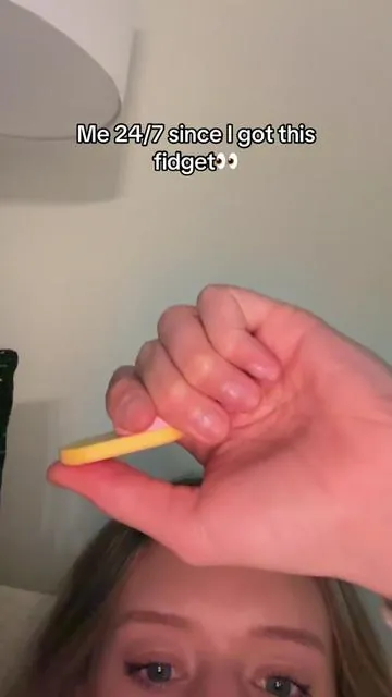 It’s so fun #fidget #fidgettoys #asmr #fidgets #fidgettiktok #fidgetasmr 