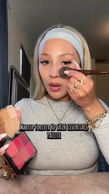 ON SALE‼️HD complexion, unlocked ✨ The Makeup Forever HD Skin Essentials palette is a must-have, and the TikTok Shop exclusive bundle (with a brush!) is on sale now—don’t miss out! ⏳✨ #MakeupForever #hdglow #hdskinessentialspalette #skinessentials #makeupforeverpartner #makeupforeverpalette #5minutemakeup #makeuppalette ##tiktokshopping ##ttsdelight##tiktokshopcreatorpicks##tiktokshopnewarrivals##tiktokshopjumpstart#tiktokshoprestock#tiktokshopspringglowup 