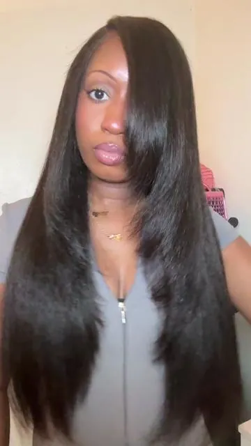 90s Fineee😍😍 Y’all, a clean, puffy blow out is truly THAT girl. The way it gives me this effortless, 90s salon blowout in just 5 minutes?? Obsessed. Let me know if you’re trying this look! ✨ @OQHAIR #90shairstyle #90shair #gluelesswig #kinkystraightwig #wiginstall #silkpress #TikTokShopSpringGlowUp #loveoq
