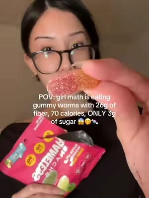 A WHOLE bag for 70 calories😱 srsly a great healthy candy alternative, perfect for children (give half the bag) or just for anyone looking for a healthy snack alternative👌🏻#shamelesssnacks #gummycandy #gummyworms #candytok #healthysnacks #highfiber #highfibergummies  #lowcaloriegummies @Shameless Snack 
