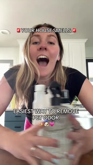 getting rid of pet odor and keeping my house smelling good is a nonnegotiable 🫡 you guys know I swear by KOE and will use it forever.  This cleaning hack is so good.  #dogodorremover #goodsmellinghouse #coeantok #dogmom #dogmusthaves #cleaninghack #petodoreliminator #housesmellsamazing #creatorsearchinsights #cleaninghacks 
