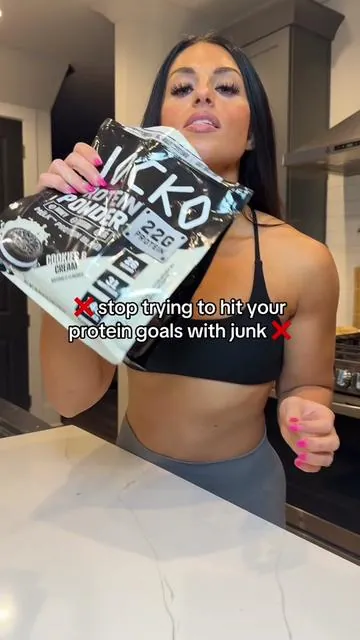 only a few days left to get this at a little over $1 per serving for TOP quality protein that also tastes amazing #jockofuel #jocko #proteinshake #fitnessgoals #proteinpowder #springtok #tiktokshopspringglowup #ttsdelightnow #tiktokshopcreatorpicks @JOCKO FUEL 