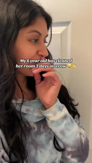 It’s a toy, but kinda works too! She’s obsessed haha 🫧 #cleantok #toddlersoftiktok #toddlermom #kidsvacuum #bestgift #toddlergiftideas 