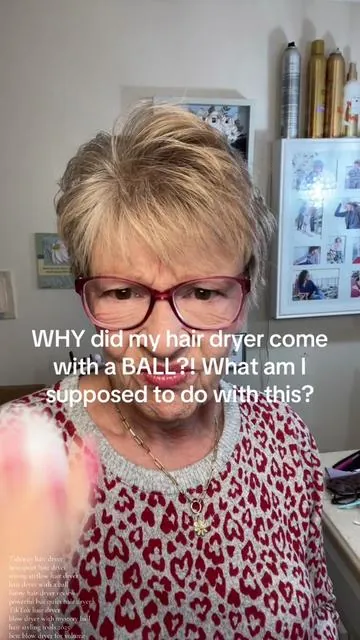 #springsale #springglowup #whatisthis? #whatisthat #hairdryer  #tideway #tidewayhairdryer #oldladyontiktok #oldlady #confusedoldlady #crazywoman #mysteryball #highspeedhairdryer #tiktokmademebuyit #oldladyconfused #viralblowdryer #helpaladyout #comedygold #grannysoffherrocker 