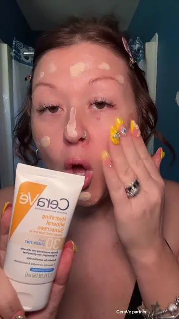 @CeraVe just dropped the BEST sheer tint hydrating #sunscreen just in time for #summer ☀️  . #ceravepartner #sunscreenviral #glowingskin #skincare101 #sunscreenreview #beautytok #facecare #spf #summermusthaves   #hydratedskin #skintok #nomakeupmakeup #niacinamide #skincaretips  #tiktokshopcreatorpicks #skintint #tiktokshopnewarrivals #springtok 