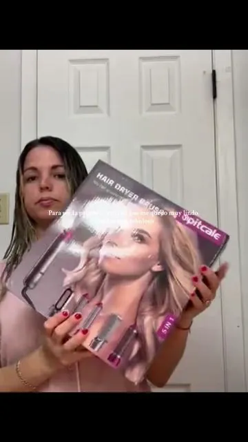 ..para ser la primera vez usando este producto me quede fascinada con todo lo que puedo hacerme en mi pelo con el.#hairdryerbrush #hair #tiktokshop #parati 