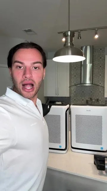 Best $400 I spent low maintenance and the air in my home is clean 😌🙌 #fyp #airpurifier #petmusthaves #cats #besties #review #bryanthediamond 