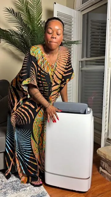 I’m so happy to have this portable AC unit cause Chal them summer nights with no AC ain’t no joke 😩 #portableac #ac #airconditioner #airconditioning #portableairconditioner #cowsar #springtok #summervibes #tiktokshopspringglowup #tiktokshopcreatorpicks 