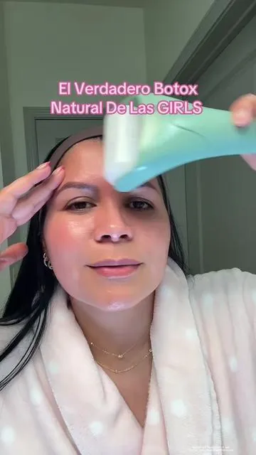 BAIMEl IcyMe Pink Ice Roller & Jade Gua Sha - SpringTok's Skincare Obsession! . #iceroller #icerollerforface #SkinCare #skincaretips #cuidadodelapiel #face #skin #toner #acne #face #tiktokshopfinds #TiktokShop #tiktokshopspringglowup #mothersday #giftideas #baimei 