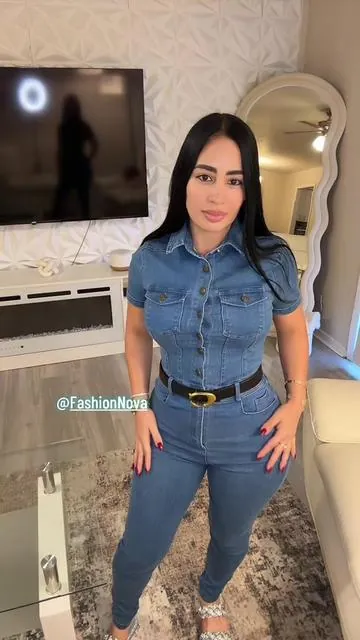 @Fashion Nova #fashionnova #jumpsuit #mezclilla #pararii 