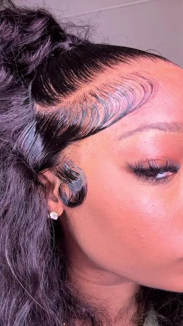 Half up half down is so simple but so cute! 🥺 @Pizazz Hair Shop  @Pizazzhairofficialstore #CapCut #tiktokshop #wig #viralvideo #foryoupage #fyp #fypシ #melt #humanhairwig #hdlace #lacewig #wigtok #hairtutorial #affordable #tiktokshopwigs #wigtutorial #deepwave #deepwavehair #frontal #frontalwig #curlyhairtutorial #inspo #curlywigs #halfuphalfdown 