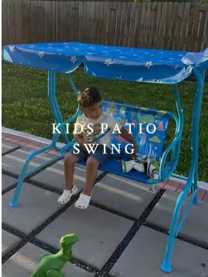 The cutest find 🥹✨  #swing #patioswing #toddlerfinds #outdoorfun #swingtok #springtok #springvibes #tiktokshopspringsale #flashsale #porchswing #Outdoors #chilhood #fyp #foryoupage #MomsofTikTok 