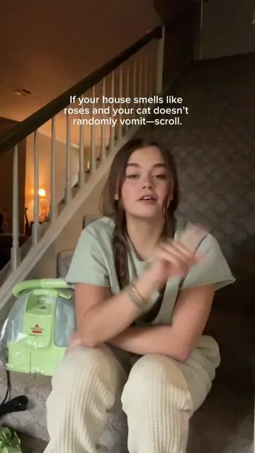 she sucks in all the right ways @BISSELL Clean #bisselllittlegreen #deepcleaning #cleantok #satisfyingcleaning #tiktokmademebuyit #productthatworks #momhack #traumacleaning #refreshyourspace 