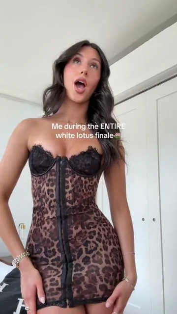 If Lochlan did not wake up…I’d lose sleep for days😫 #whitelotus #relatable #finale #ootn #leopard #corsetdress #corset #cheetah #lace #lacedress #leopardprint #minidress #whitelotusseason3 