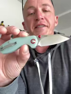 The CJRB Maileah is a great little 5th pocket knife #edcknife #edc #edcgear #pocketknife #tiktokshopfinds #tiktokshopcreatorpicks 