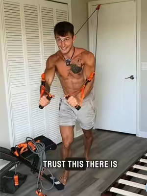 I trust the bands more than I trust the door frame… Love being able to hook this up and do my chest/back work. It’s an affordable yet quality set of bands that allows you to train anywhere! #resistancebands #chestday #backworkout 