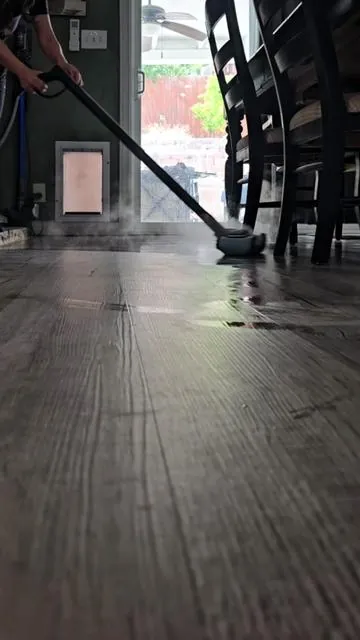 #cleaningservice #cleaningsupplies  #cleaningtools  #deepcleaning #cleaningmotivation #steamer #floorcleaning 