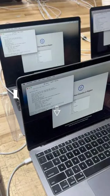 we love a clean MacBook 💻 🧼 Check our store for more!!! 🔥 #fyp #clean #explore #refurbish #macbookpro #trending #technology #behindthescenes #fypシ #getcrackin #apple #share #spacegrey #techtok 