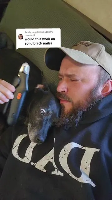 Replying to @goldilocks1985 2in1 clippers for pets works amazing ON SALE NOW #grooming #pets #petnailclippers #rechargeable #ledlight #petlover #dognailclipping #PetSupplies #musthaves  #paw 