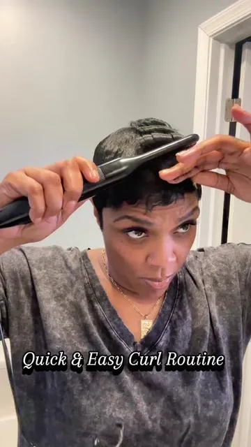 Let’s Curl my pixie cut real quick! #TikTokMadeMeBuyIt #BeautyOver40 #pixiecut #beautifulblackwomen #shorthair #fyp #trending #viral 