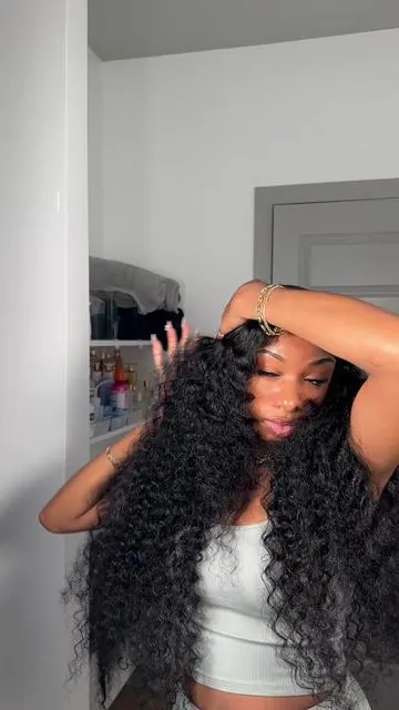 10/10 curly wig !! deep wave wig install 🎀 30" for only $167 from @Tahikie Hair Shop ! #wiginstall #hairtok #wiginfluencer #wig #deepwave #hairtutorial