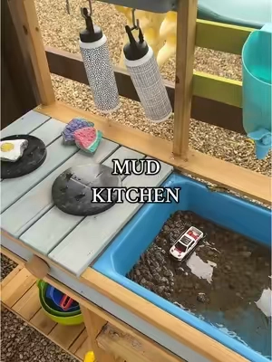 I’m convinced now that a mud kitchen is the PERFECT outside toy!! #outsidetoys #mudkitchen #mudkitchenideas #toddlertoys #kidsgiftideas #playkitchen #toddlergiftideas #toddlergifts #summertoys #creatorsearchinsights 