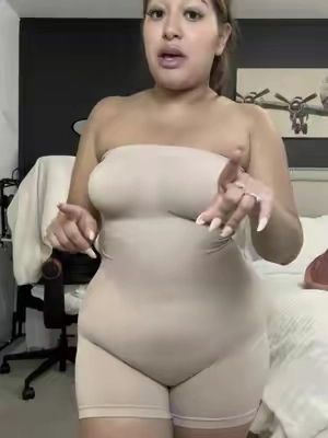 #oqq #tiktokshopcreatorpicks #tiktokshoprestock #shapewear #oqqbodysuit #fyp 