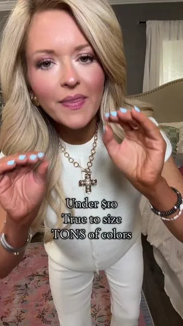 RUN!!! The lightweight top is perfect for Summer!! #classy #classystyle #southernliving #grandmillenial #grandmillennialstyle #blouses #affordablefashion #womensfashion #millennial #grandmillennial #springfashion #tiktokshoprestock #tiktokshopcreatorpicks #chic #summermusthaves #timeless #timelessfashion #timelessstyle #ootdinspo #ootdfashion #versatile #closetstaples 