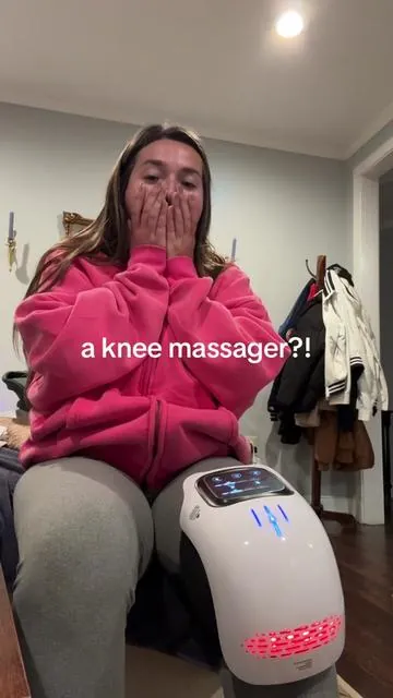 this thing is actually relaxing 💤 #kneemassager #kneemassage #kneemassagerwithheatandvibration #kneemassagerforpain #kneepain #kneepainrelief #kneepainexercise 