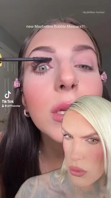 Is the viral @Maybelline NY colossal bubble mascara Jeffree Star Approved?! 😇 It’s a #tiktokshop exclusive too… #makeupreview #jeffreestar #mascara #maybelline #affordablemakeup #beautytok #fyp #duet w @lex 