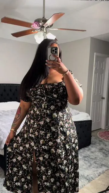 Yallllll this has to be my favorite floral dress so far😍😍😍 #summerdress #plussizefashion #springfashion #floraldress 