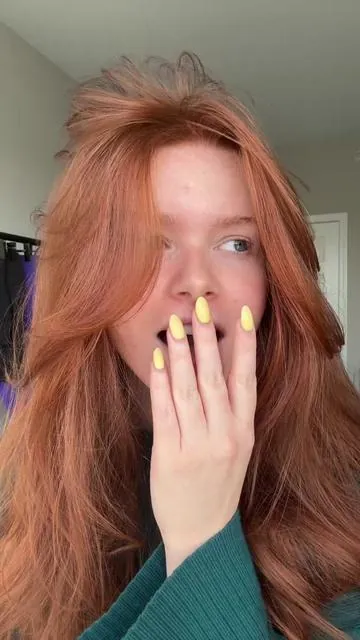 @dpHUE Gloss+ is honestly one of my favorite hair products of all time!! Literally leaves my hair feeling so soft and healthy, and makes it look extra vibrant!! I don’t dye my hair, so the fact that the color is only semi permanent is exactly what I need when looking for an extra color boost 🧡 #hairgloss #hairglosstreatment #hairglossathome #diyhairdye #diyhaircolor #dphue #dphuegloss #hairproducts #hairproductreview