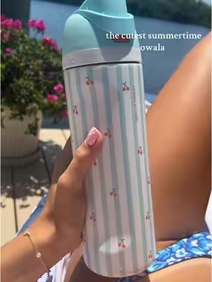 cute water bottle = drink more water