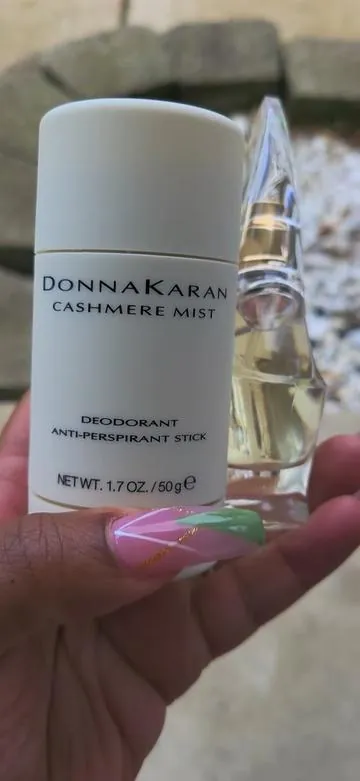 #perfume #smellgood #grownandsexy #grownwoman #fragrance  #cologne  #ApprovedByGod #fypシ゚viral #viral  #tiktokshop #contentcreator  #tiktokshopaffiliate  #tiktokshopcreatorpicks 