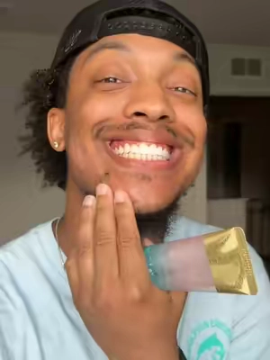No whitening strips just a good toothpaste that makes your teeth nice and white using niacinamide #bodyacceltoothpaste  #bodyacceltripelwhiteningtoothpaste #bodyaccel #toothpaste #teethwhitening #Niacinamide #whiteningtoothpaste 