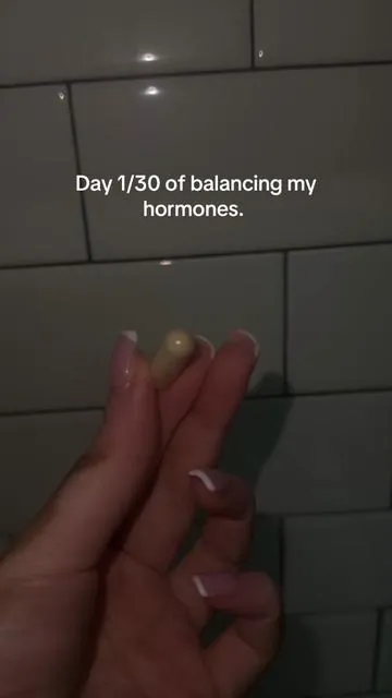 Day 1/30 of balancing my hormones naturally. I’m using Intimate Rose’s inositol to help with my heavy periods, and facial hair. Let’s see how this journey goes! #pcosawareness #pcosjourney #hormonalimbalance #pcosproblems #aswhagandha #wellnesstips #wellnessjourney #vitiligo #autoimmune #heavyperoids #fibroidsolution #fibroids #periodcramps #hormonesupport #healthylifestyle #clearskin #acneskin #facialhairgrowth #facehair #ingrownhair #bloated #bloatedstomach #weightgain 