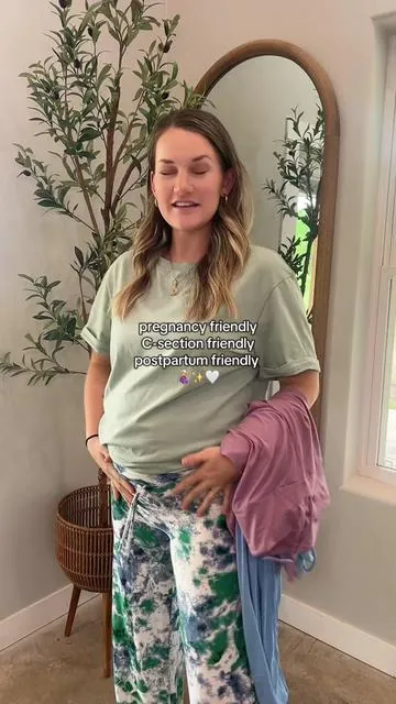 packing every pair in my hospital bag!!! #pregnant #pregnancy #pregnancyclothes #maternityclothes #postpartum #postpartumrecovery #hospitalbagessentials 