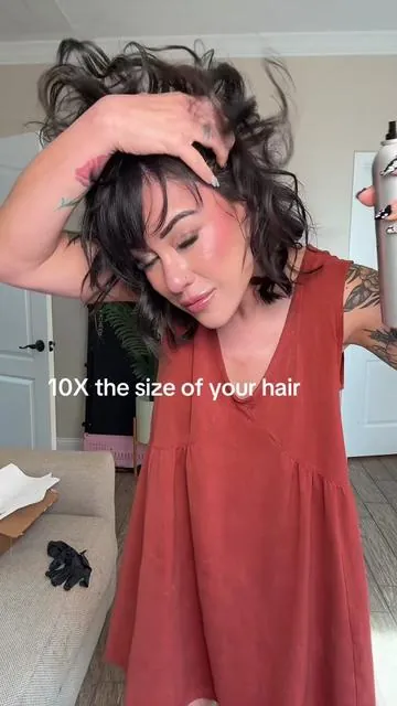 @Color Wow Hair this texturizing spray is pure magic! It revives my hair and brings the size! #hairvolume #texturizingspray #haircaretips #colorwowhair #hairvolumehack 