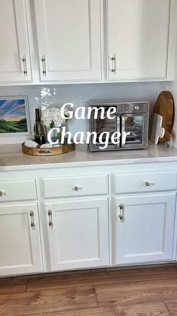 This air fryer toaster oven is a piece of art that has 1 million functions! Air fry your fish, cook your pizza, bake muffins, toast your bagels, dehydrate your oranges, and reheat your leftovers all with one machine. Amazing!!! #airfryer #kitchenappliance #appliances #cooker #toasteroven #homechef #cooking #kitchen #dinner #breakfast #ti#tiktokshopmothersdayi#tiktokshopcreatorpicks