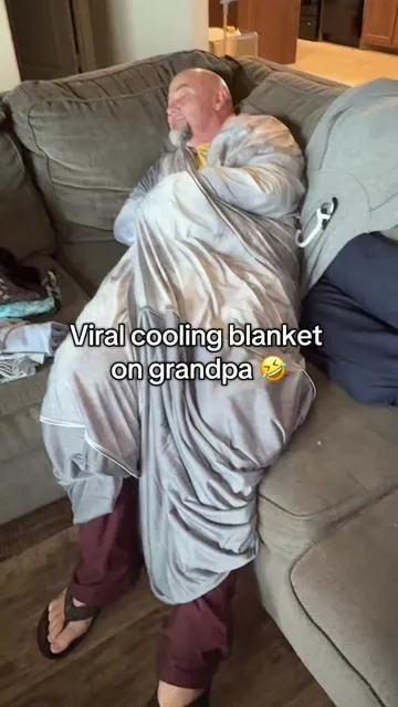 Idk where yal live but we’re in Texas (grandpa visiting from Philippines and if you live in a HOT environment you NEED this cooling blanket!!! It actually works yall. #coolingblanket #texas #heat #summermusthaves #tiktokshoprestock #ttsdelightnow #ttslevelup #ttsdelight #ttsdelightnow #tiktokshopcreatorpicks #outdoorfun #fypシ゚viral #fyp #fy 
