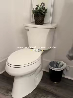 I mean, who doesn’t want a smart trash can that does all the work for you?? It’s simply brilliant✨ #smarttrashcan #trashcan #trash #bathroomdecor #bathroommakeover #bathroomessentials #bathroom #automatictrashcan #motionsensortrashcan #smarthome #touchlesstrashcan #touchless #motionsensor #bathroomupgrade #tiktokshopmothersday #tiktokshopsummerturnup #dealsforyoudays #tiktokshopmemorialday 