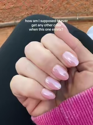 The grip “Pinch me” by Glamnetic has on me 😩✨💖💅🏻 the most perfect pink to ever exist ✨@Glamnetic #glamnetic #glamneticnails #nails #bridalnails #pressonnails #pressons #nailtok #diynails #nailsathome #nailinspo #nailcheck #nailsoftiktok #tiktokshopmothersday #tiktokshopsummerturnup #dealsforyoudays #tiktokshopmemorialday #pink 