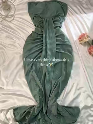 Can't resist this elegant green dress. 🧚‍♀️ #summerdress #mydress #elegantdress #greendress #womenoutfits #fyp #fyppppppppppppppppppppppp #tiktokshop #fashiontiktok #dresswear #xfj 